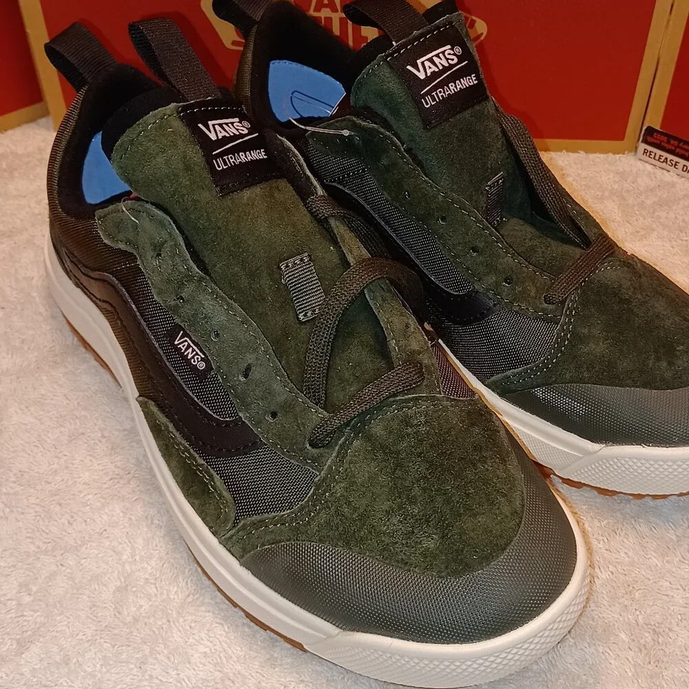 Vans Men's 7/Women's 8.5 UltraRange Exo MTE Low Grapeleaf VN0A5KS56NL